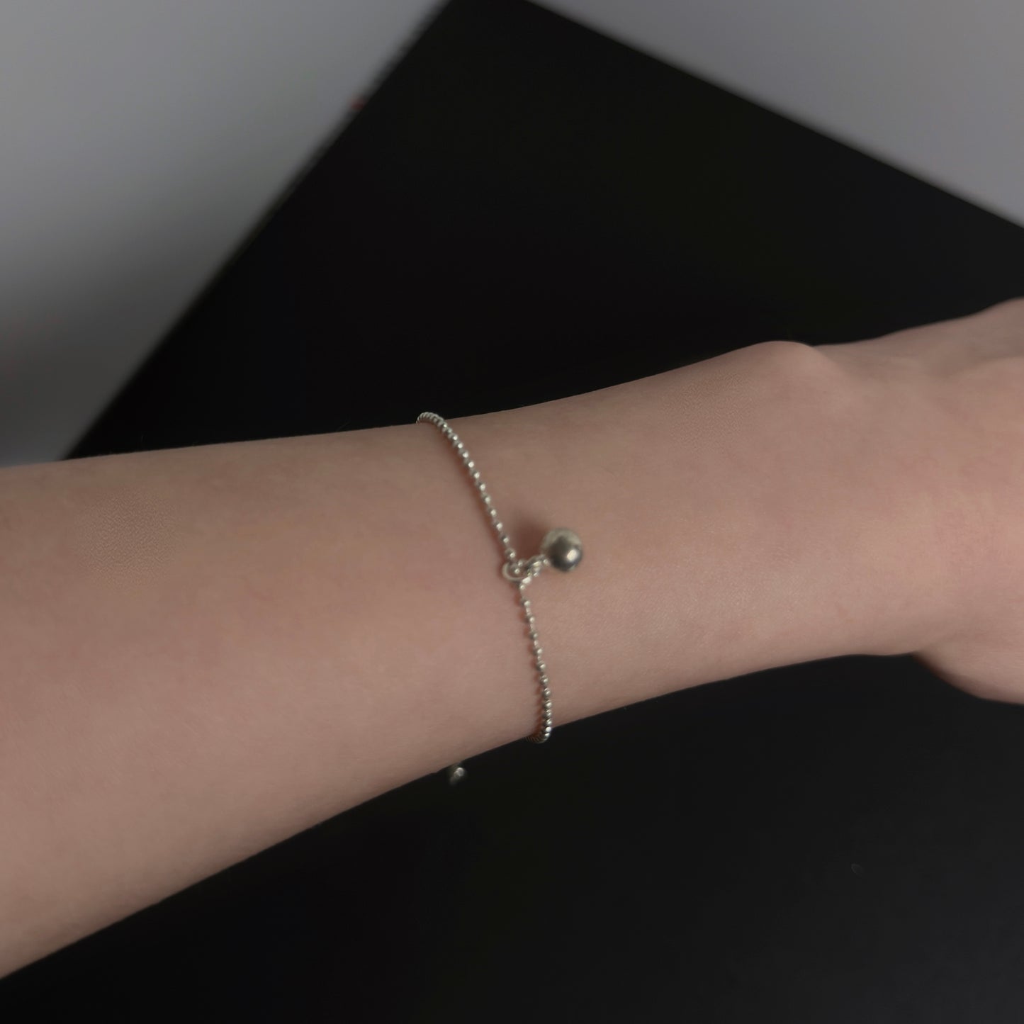 925垂墜圓珠手鍊