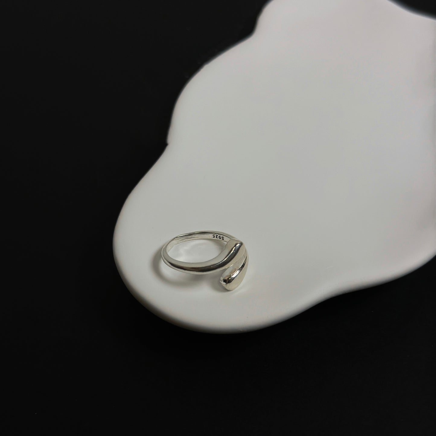 925啞光水滴戒指